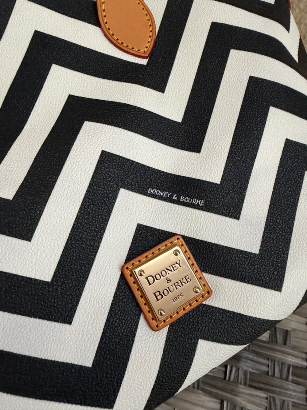 Dooney & Bourke Black & White Chevron Top Handle Satchel - Tan Leather Trim - Picture 7 of 14